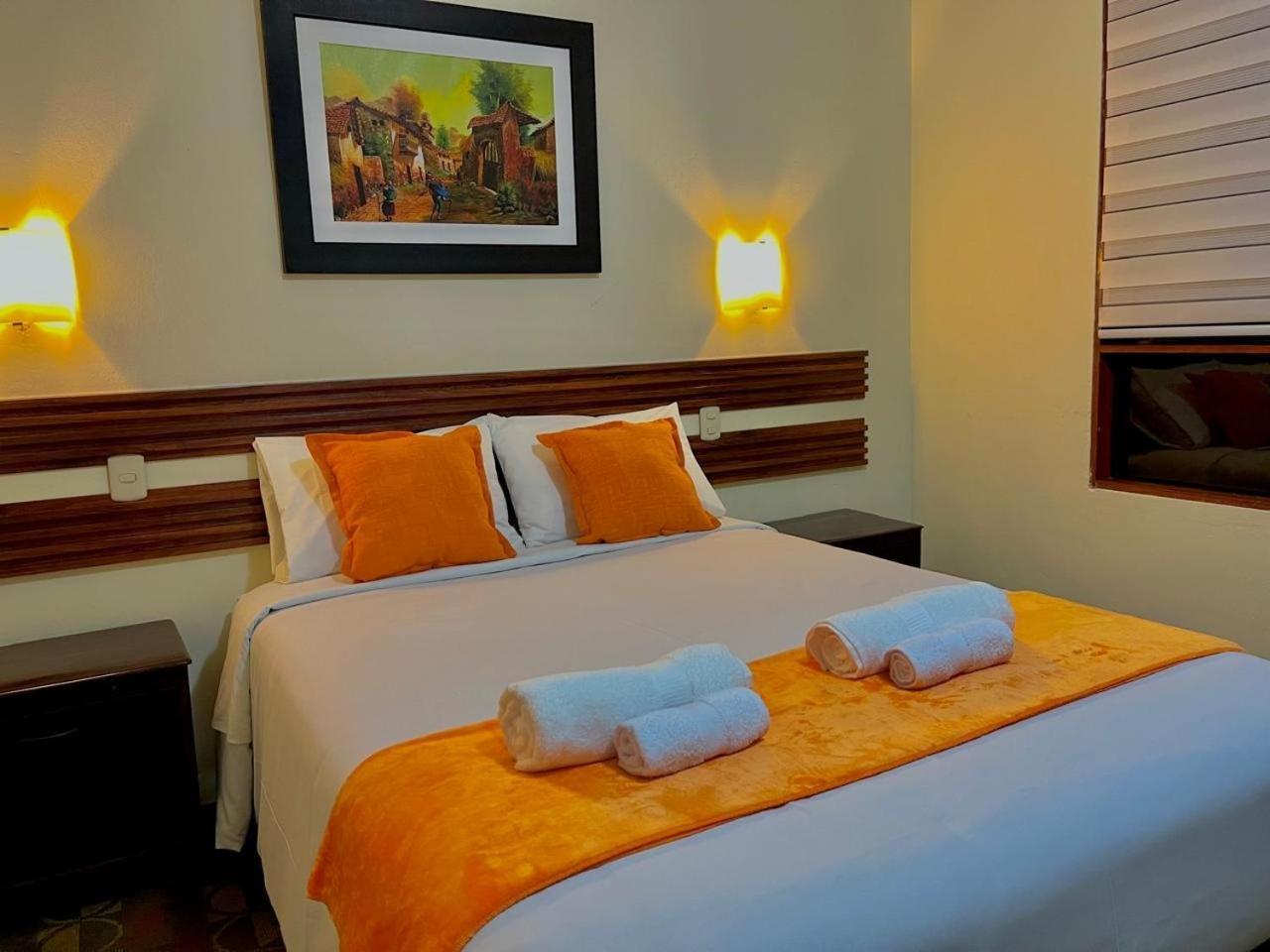 Posada Miraflores ลิมา ภายนอก รูปภาพ